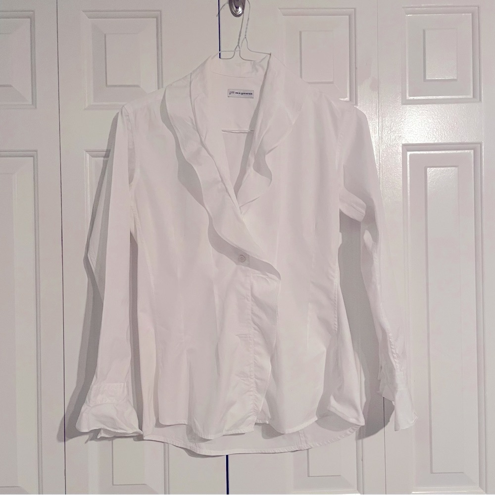 Jill McGowan Elegant Ruffle Blouse Luxury Look